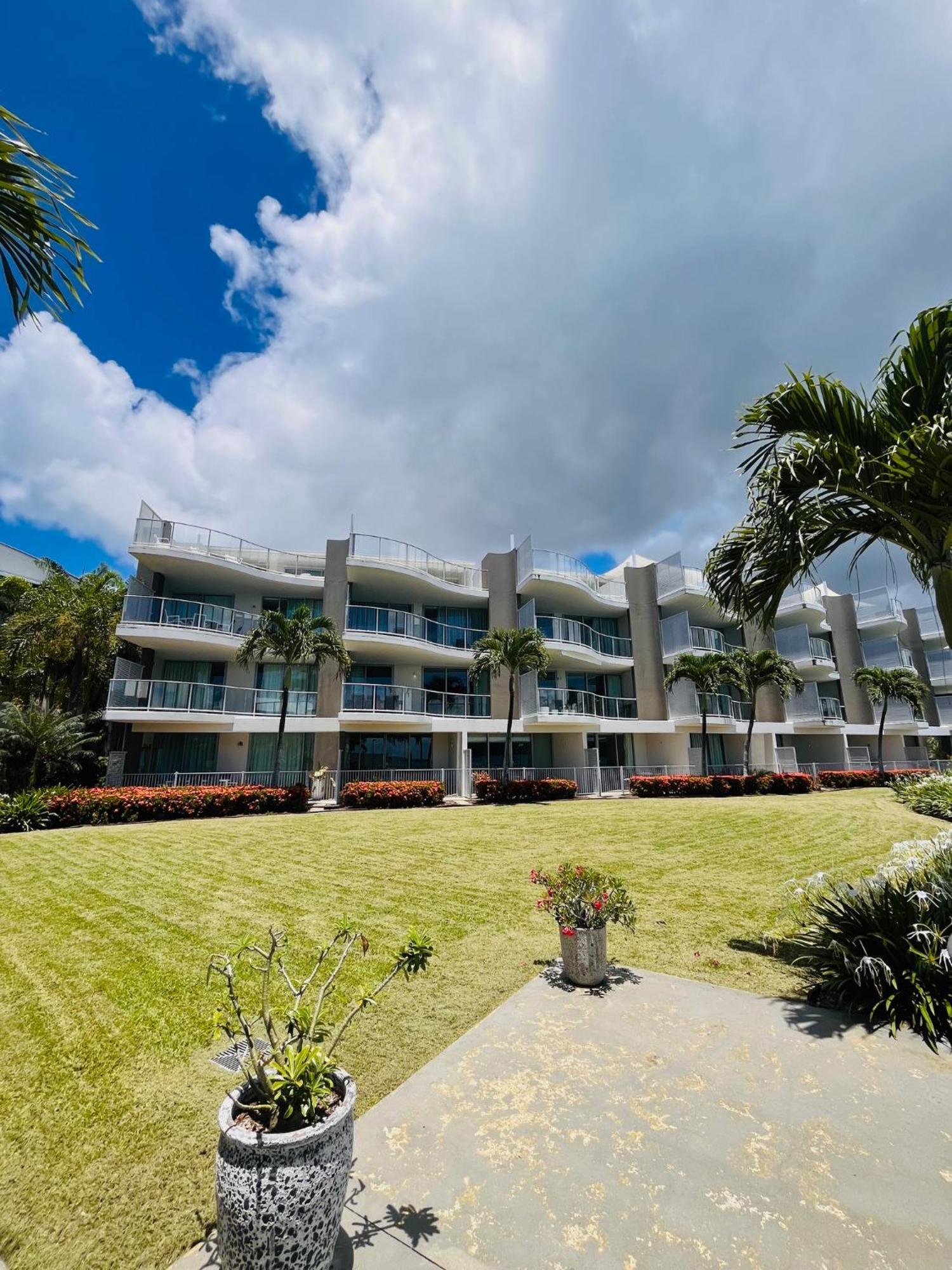 At Marina Shores Airlie Beach Exterior photo The Ritz-Carlton, Cancun